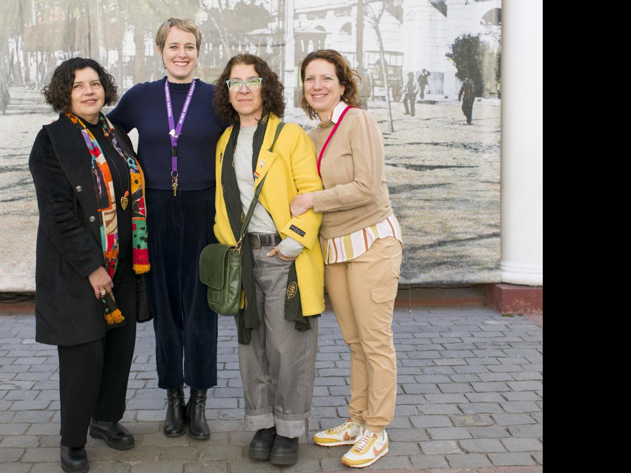 Equipo Escuela de Diseño Universidad de Valparaíso, MHN y Constanza Martínez de ARG.